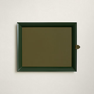 トレー 《アトリウム》 MM - グリーン | Hermès - エルメス-公式サイト